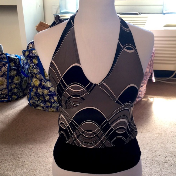 Pretty BLk Gry & Wht Halter Top - Picture 1 of 4